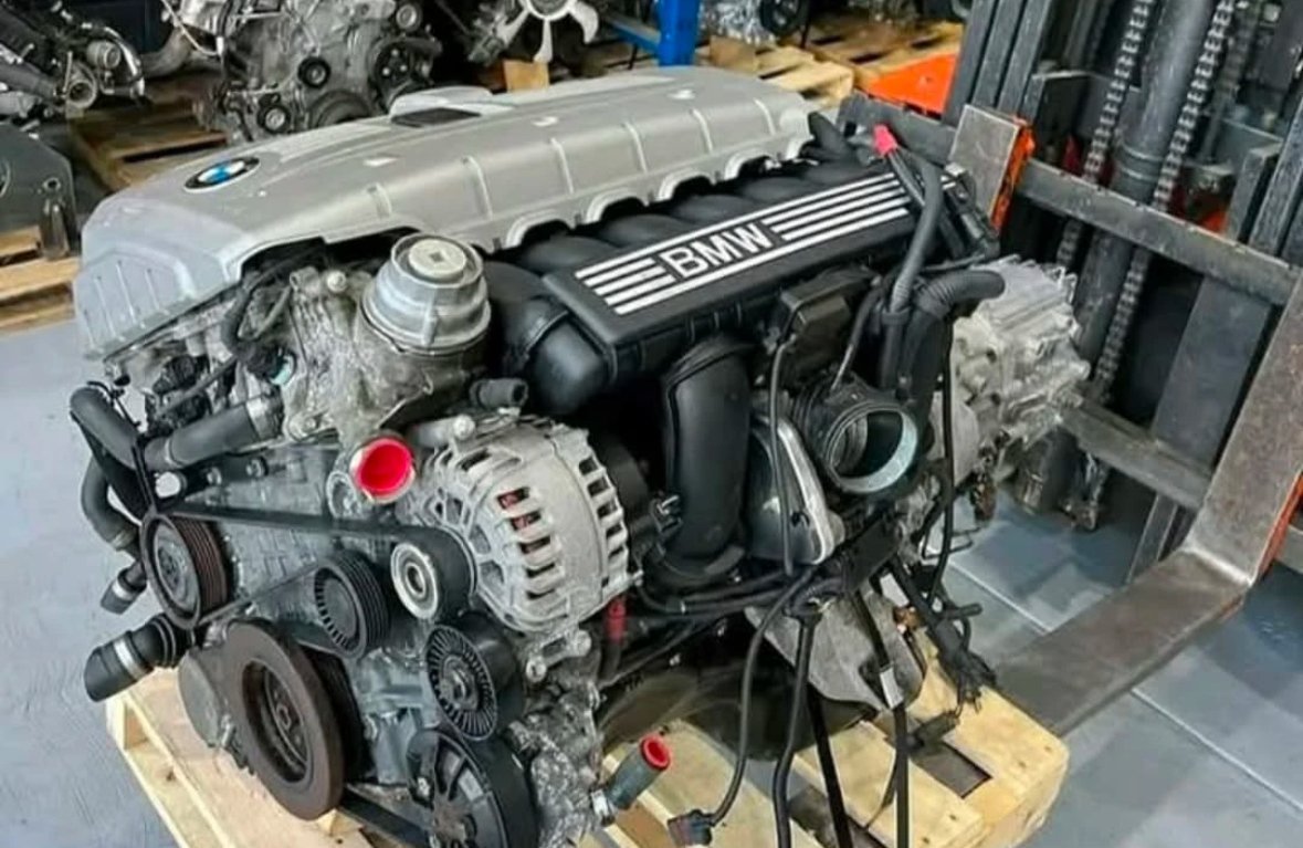 6 Cylinder Engine 3.0 N52 - view 3