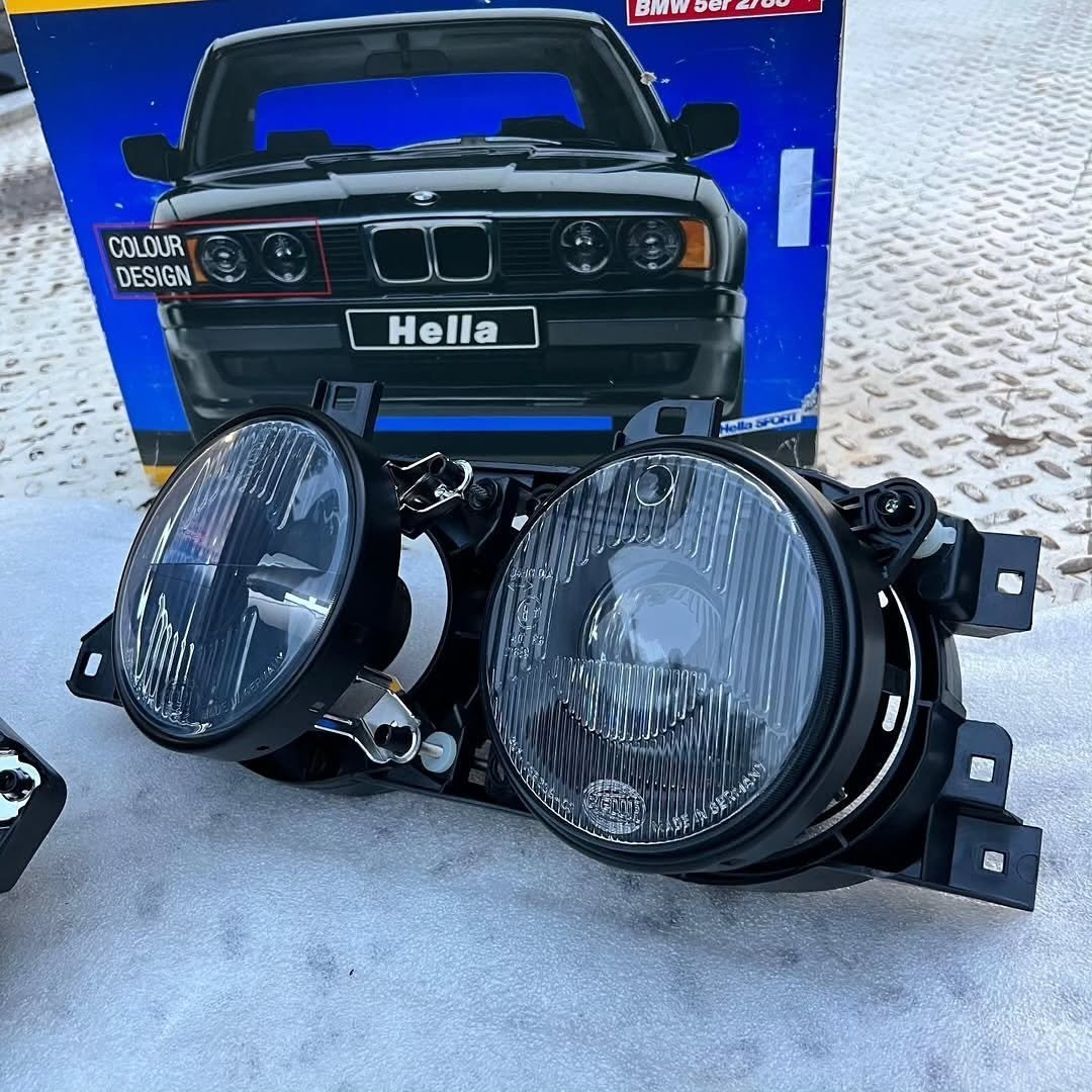 HELLA Black BMW E34 - Original Stock - view 3