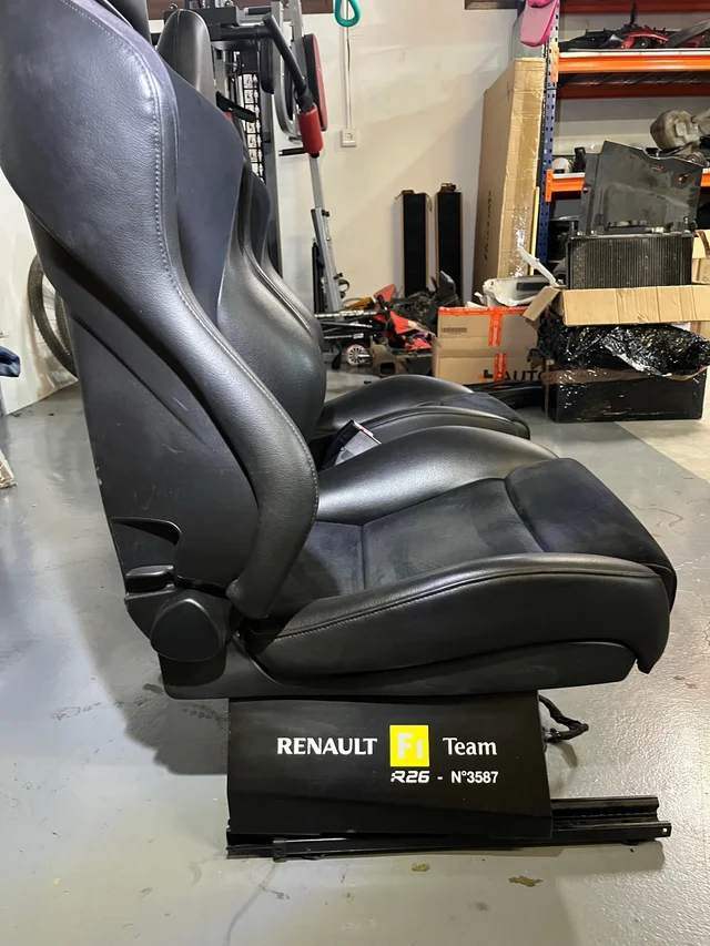Recaro Trendline seats - view 3