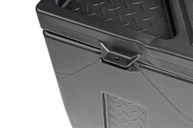 2008 Mitsubishi Raider Cargo Box Dee Zee - view 2