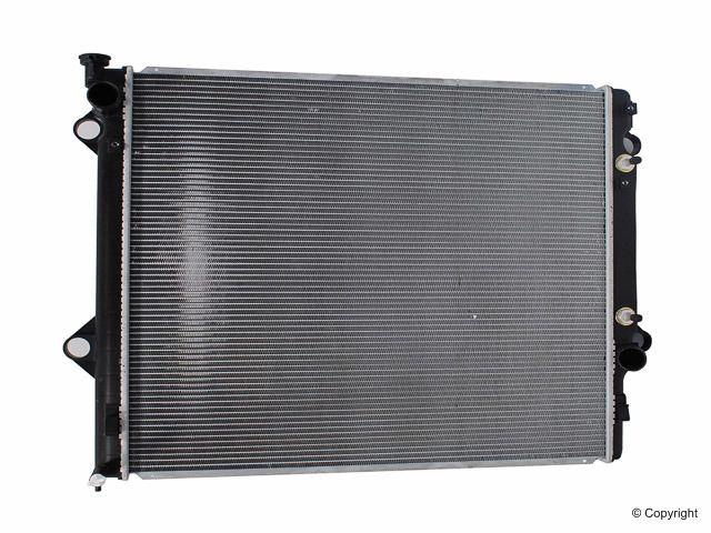 2004 Toyota 4Runner Radiator Denso - view 3