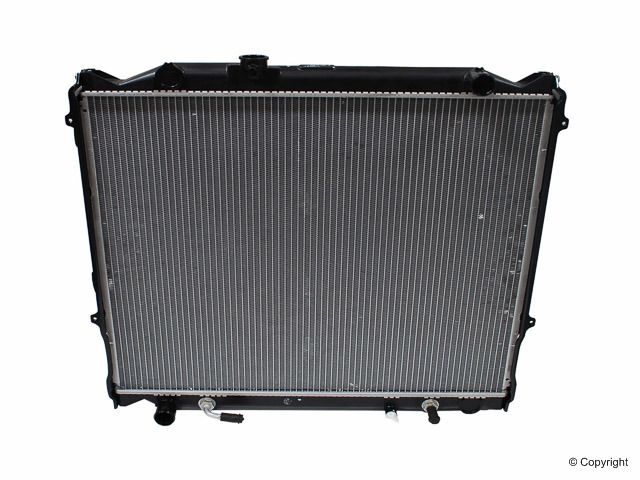 1997 Toyota 4Runner Radiator Denso - view 3