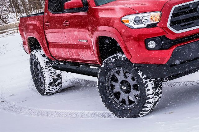 2018 Toyota Tacoma Step Nerf Bar 4 Cyl 2.7L GEM TUBES