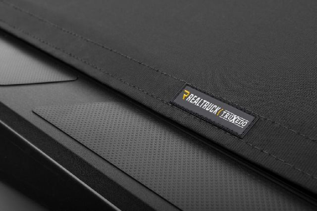 2022 Toyota Tundra Tonneau Cover Truxedo - view 13
