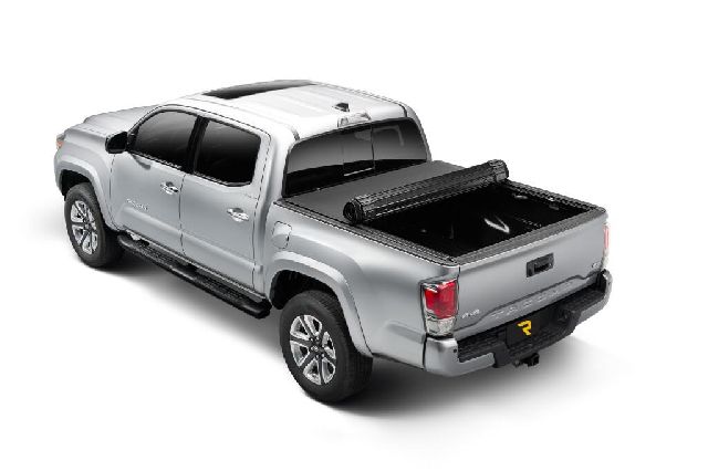 2023 Toyota Tundra Tonneau Cover Truxedo - view 2