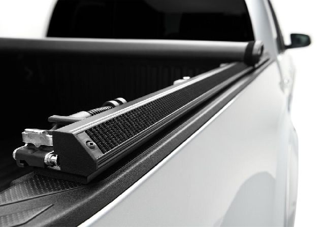 2023 Toyota Tundra Tonneau Cover Truxedo - view 12