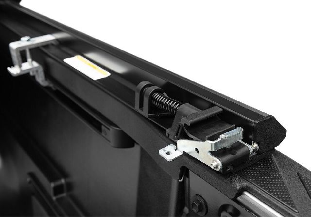 2023 Toyota Tundra Tonneau Cover Truxedo - view 14