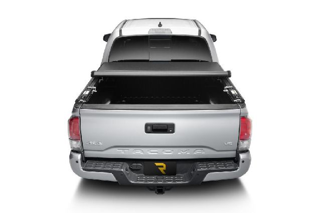2023 Toyota Tundra Tonneau Cover Truxedo - view 9